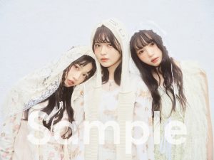 『BEEEEM』vol.2 先行予約特典①　≒JOY 天野香乃愛×市原愛弓×江角怜音ポストカード